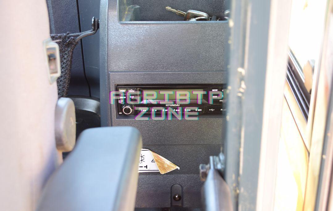 HYUNDAI R140LC-9A (2015) 6413 H ▫️14t – Image 22