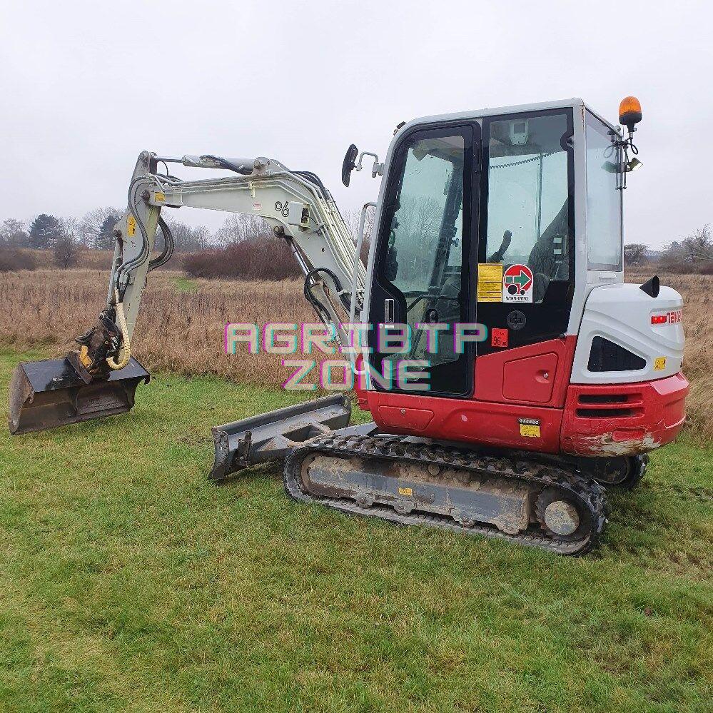 TAKEUCHI TB240(2016) 1022 H ▫️3t8