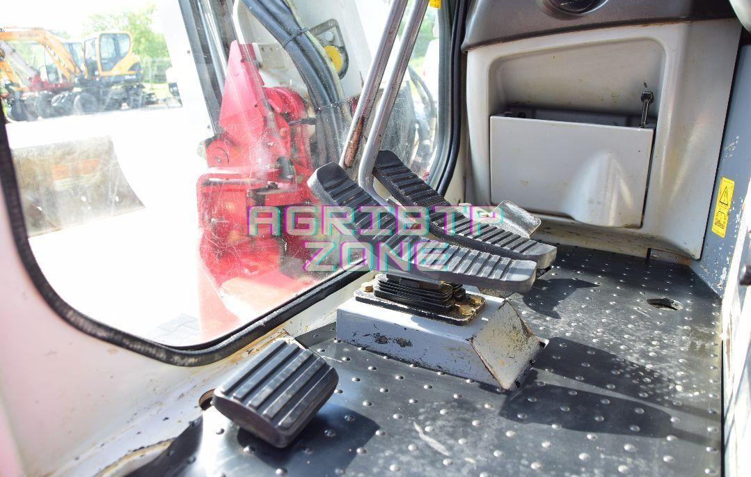 TAKEUCHI TB280 FR (2017) 3437H▫️8.52 t – Image 8