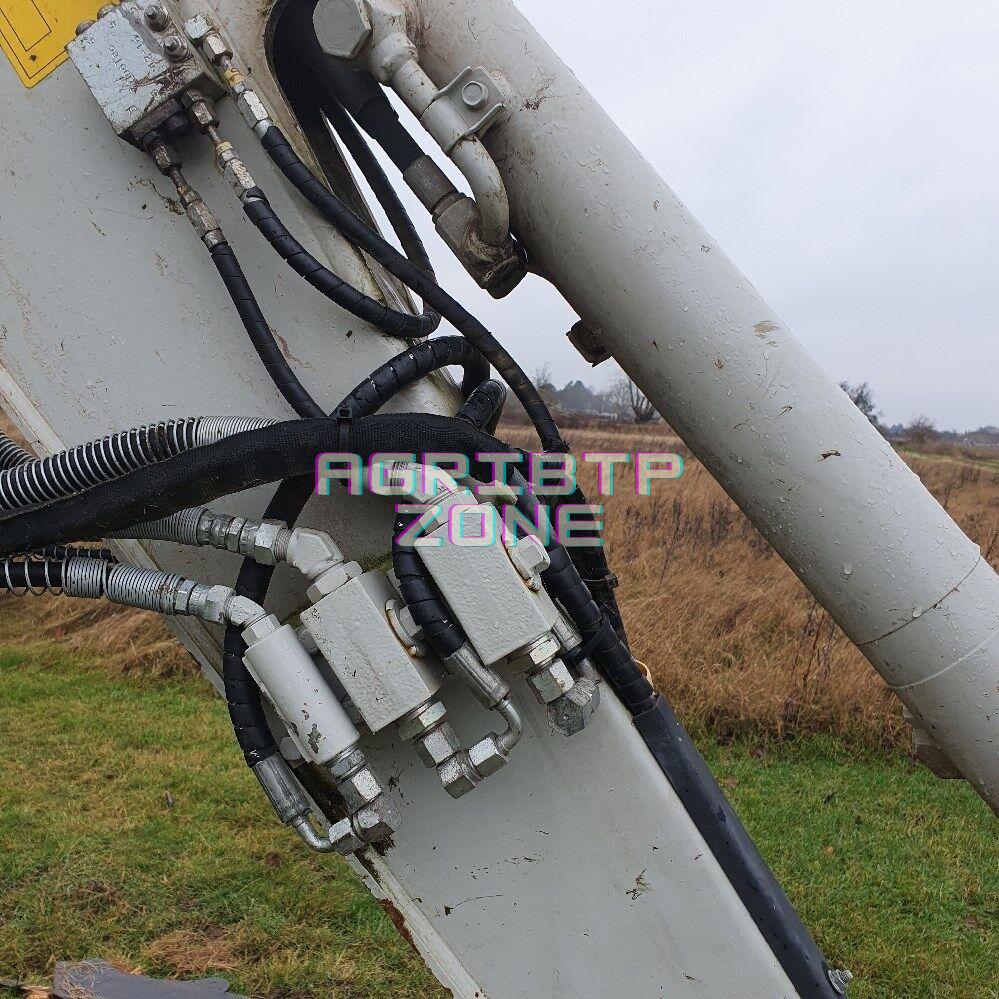 TAKEUCHI TB240(2016) 1022 H ▫️3t8 – Image 26