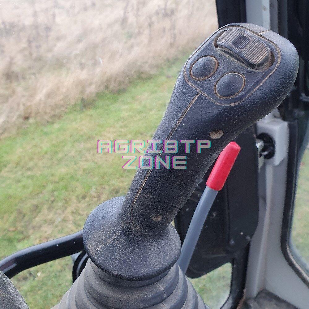 TAKEUCHI TB240(2016) 1022 H ▫️3t8 – Image 23