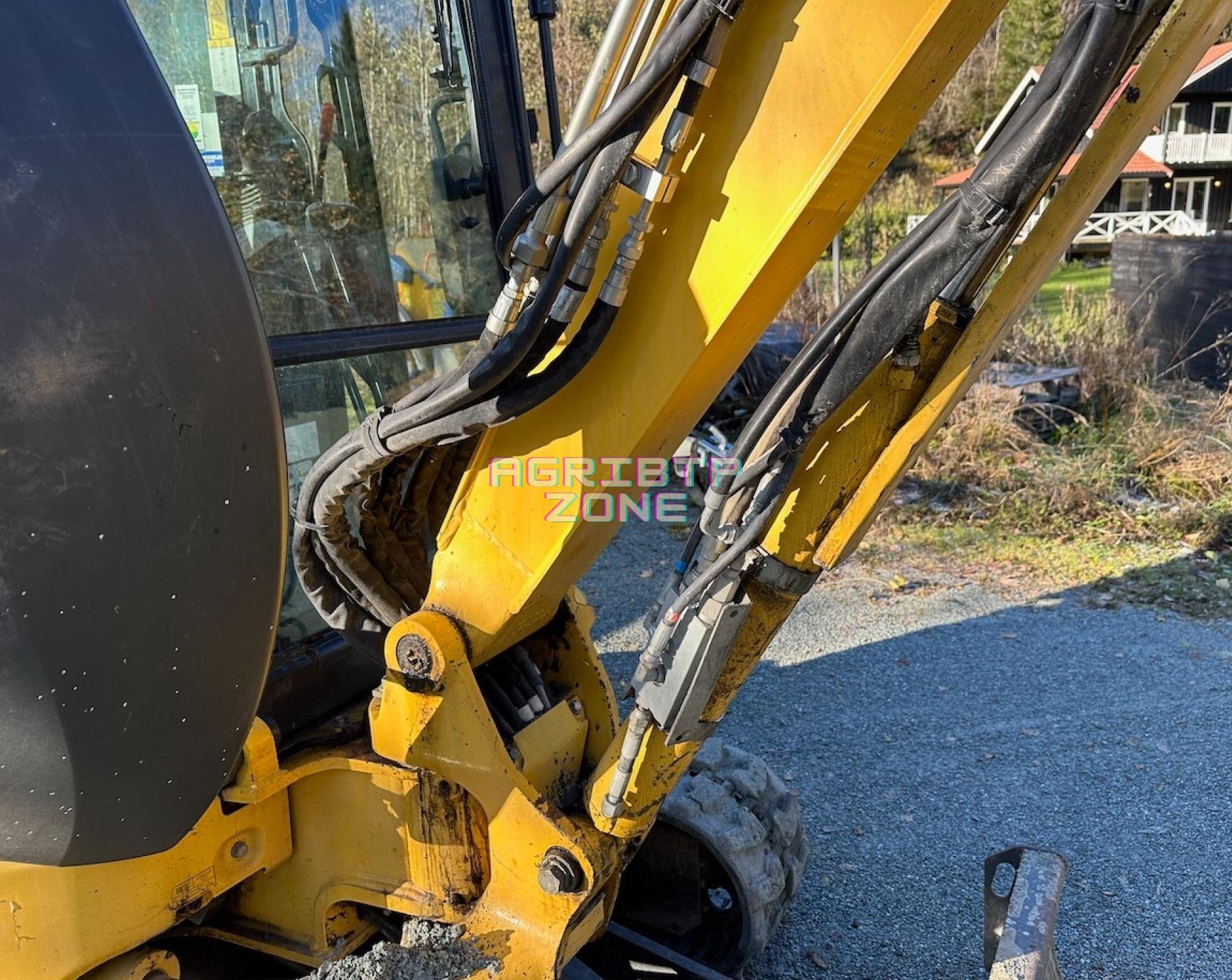 Komatsu PC30MR (2014) 3970 H▫️3t3 – Image 7