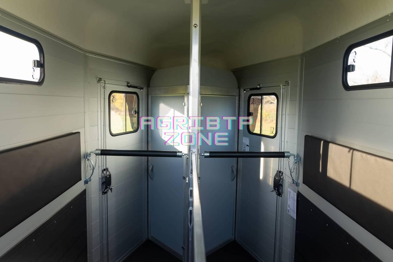 Van Cheval Liberté Touring Jumping Luxe – 2 Places – Image 11